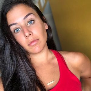 Meet your Posher, Mac